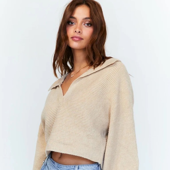 NWOT Princess Polly TIARA CROPPED SWEATER BEIGE - Picture 3 of 5